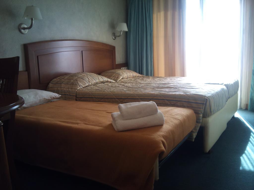 Crystal City Hotel Atenas Exterior foto