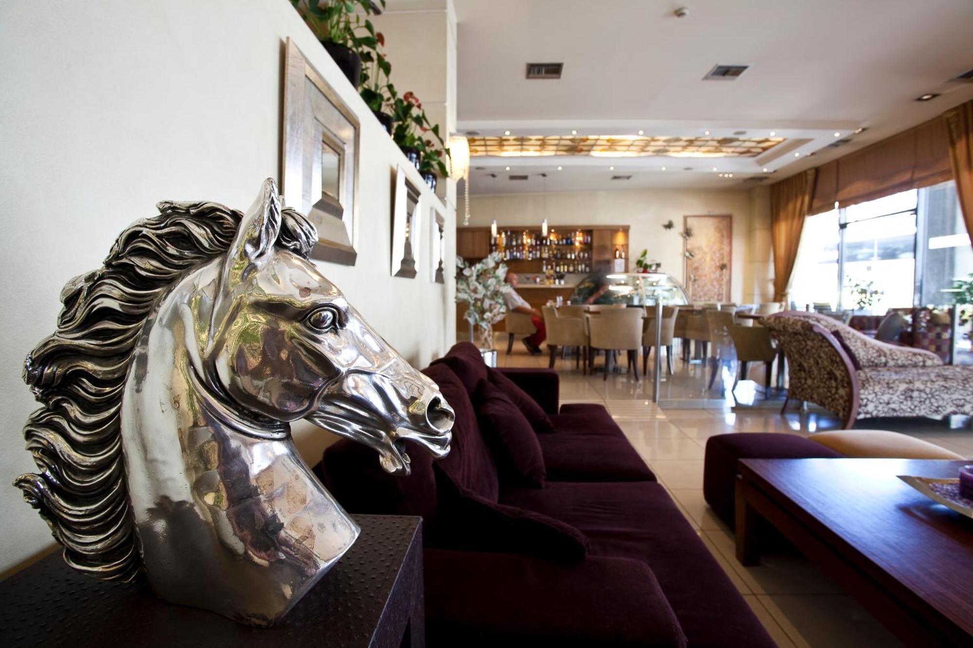 Crystal City Hotel Atenas Exterior foto